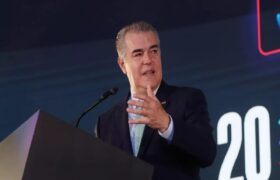 La comunidad empresarial cierra filas con Sheinbaum ante los aranceles de Trump