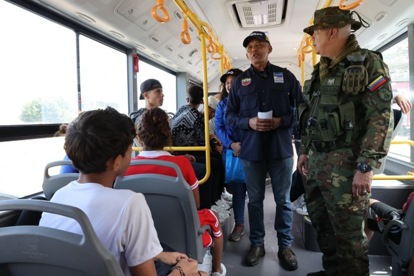 Supervisan-Puntos-de-Control-por-el-asueto-carnavalesco-en-el-estado-La-Guaira-2