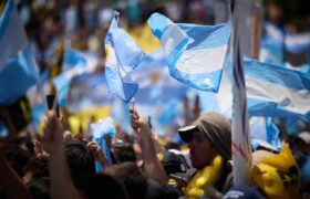 Repudian accionar de fuerzas de seguridad en Argentina