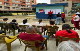 Presidente Maduro felicitó exitosa jornada de asambleas de bases del PSUV