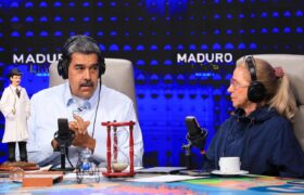 Maduro: Papa Francisco alzó su voz contra las sanciones a Venezuela