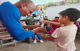 Niñas y niños de Barinas descubren el mundo de las ciencias
