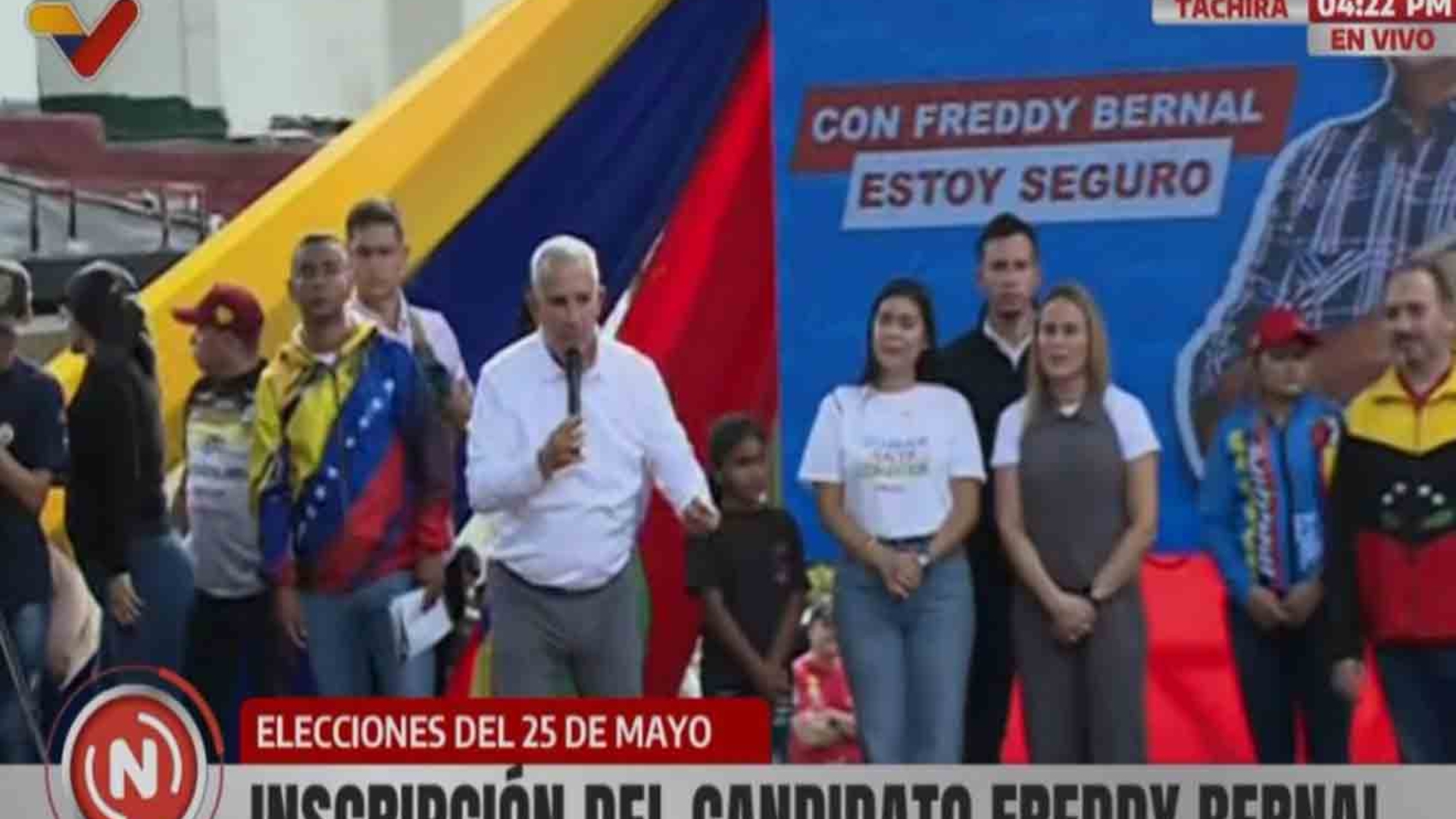 Freddy Bernal inscribió su candidatura a la reelección ante el CNE