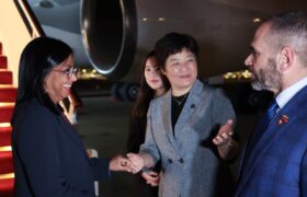 Vicepresidenta Rodríguez llega a Shanghái para profundizar agenda de trabajo con China