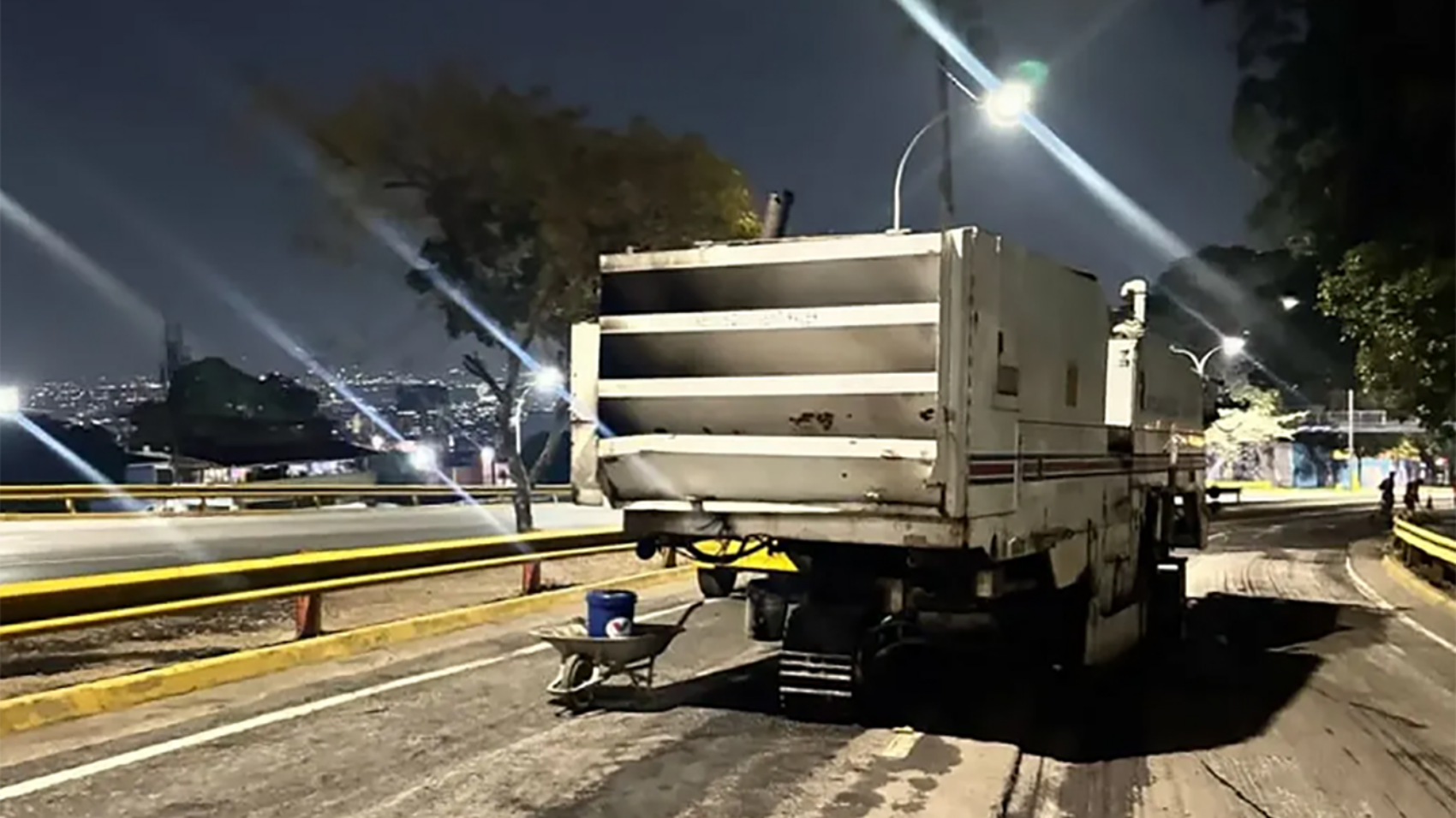 Más de 12 mil toneladas de asfalto serán aplicadas en la avenida Baralt
