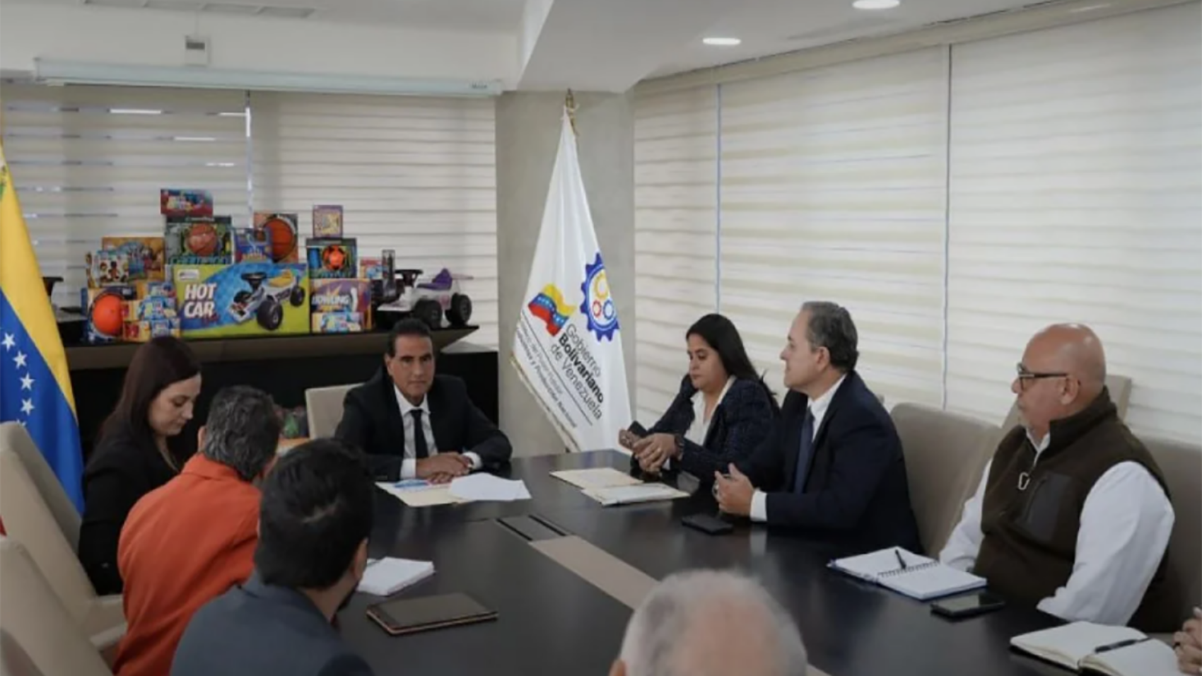 Ministerio de Industrias y jugueteros afinan estrategias para impulsar la producción nacional