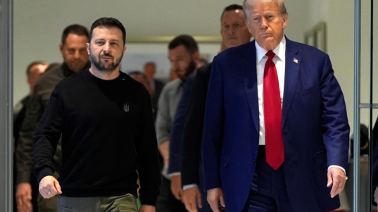 Republican presidential nominee former President Donald Trump meets with Ukraine's President Volodymyr Zelenskyy at Trump Tower, Friday, Sept. 27, 2024, in New York. (AP Photo/Julia Demaree Nikhinson)
