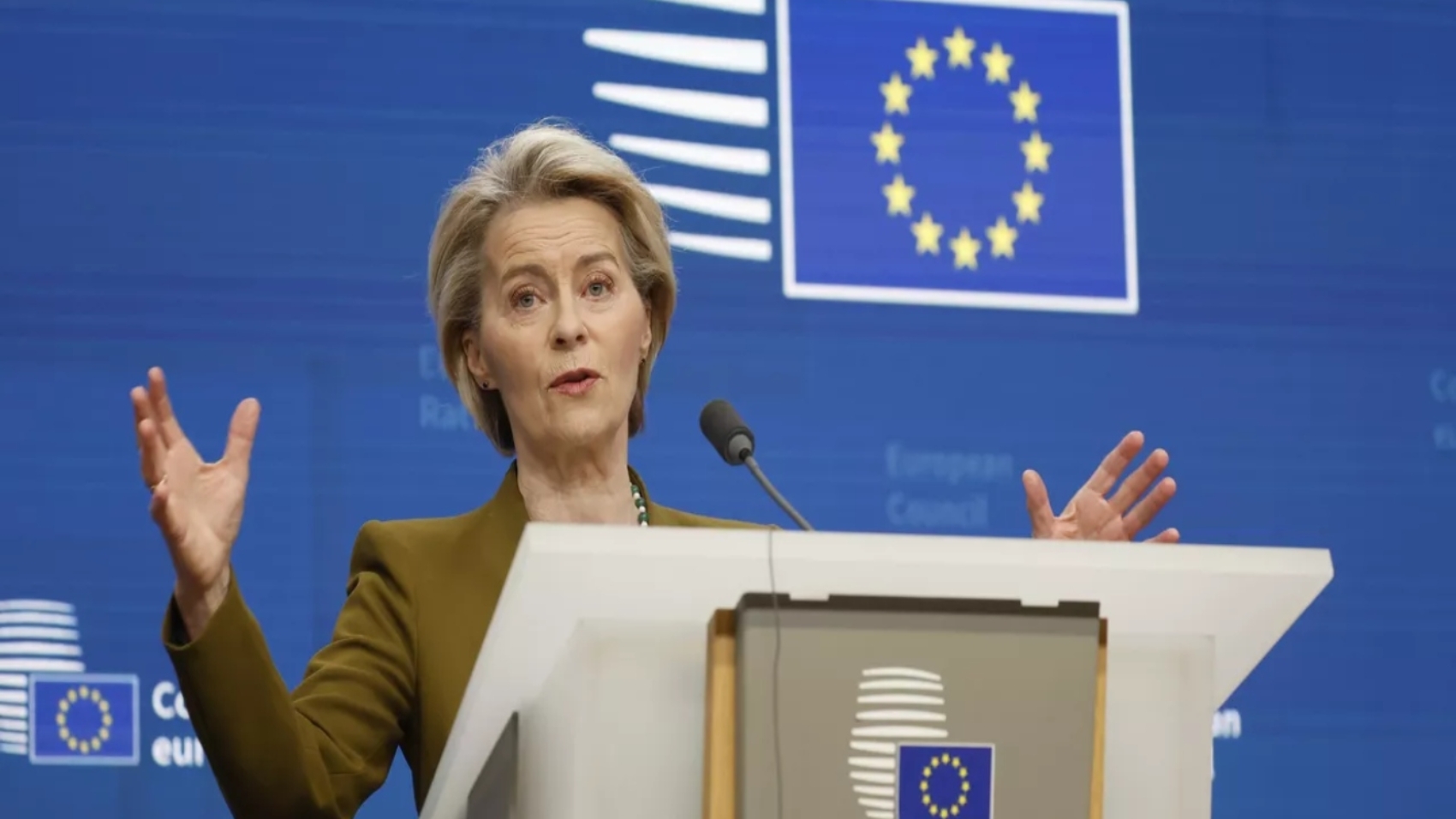 UE