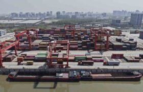 China dice que «luchará hasta el final» contra aranceles de Trump