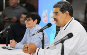 Este jueves arriba a Venezuela nuevo vuelo con migrantes desde México