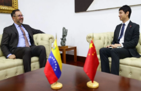 Canciller Gil prepara con embajador Lan Hu agenda para la IV Reunión Ministerial del Foro China-CELAC