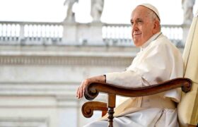 «La muerte no es el fin»: Salen a la luz reflexiones del papa Francisco sobre el más allá