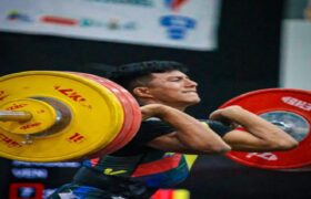 Ángel Rodríguez conquista oro y plata en el Mundial Juvenil y Junior de Levantamiento de Pesas Lima 2025