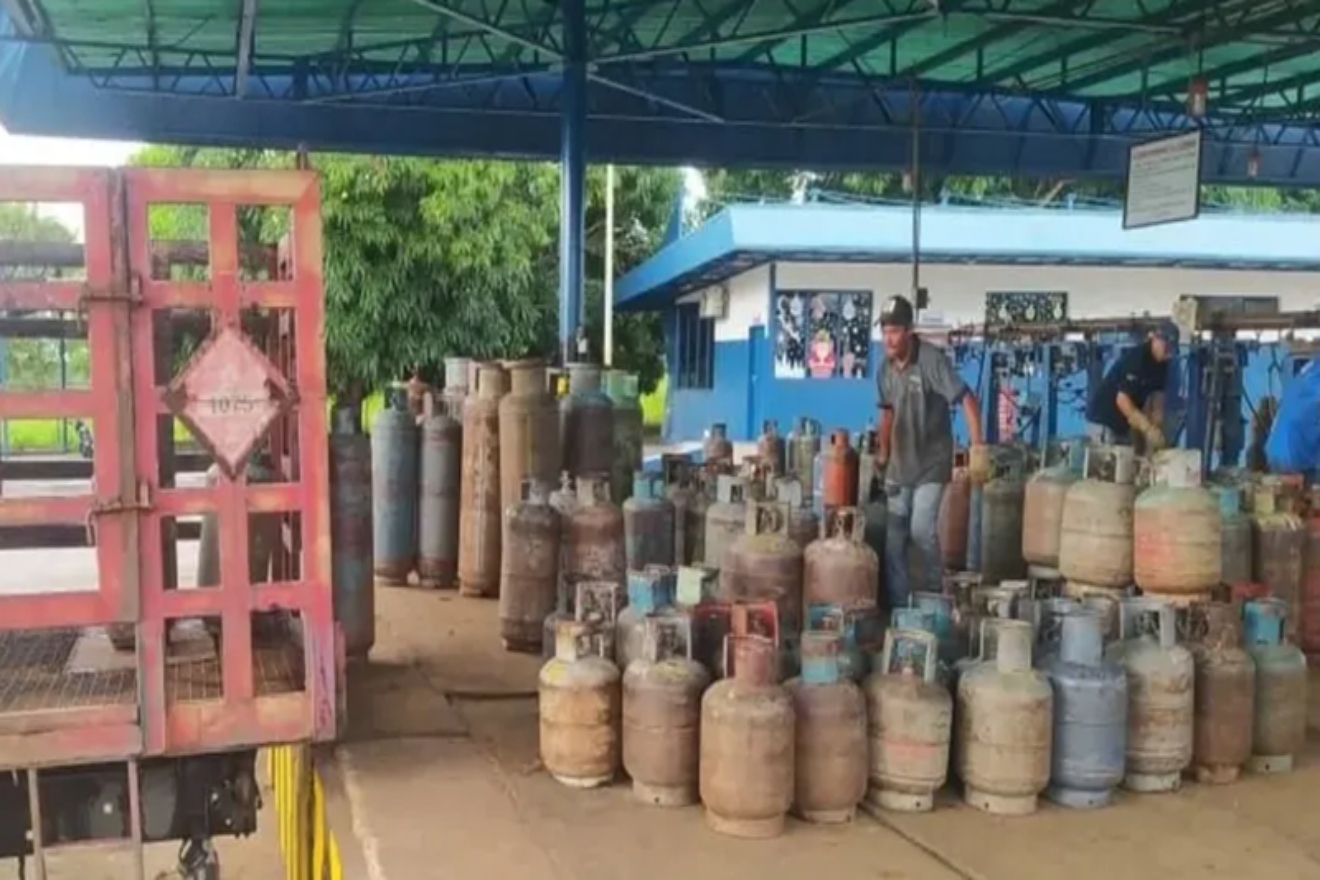 Gas (1)