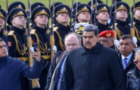 Presidente Nicolás Maduro arriba a San Petersburgo
