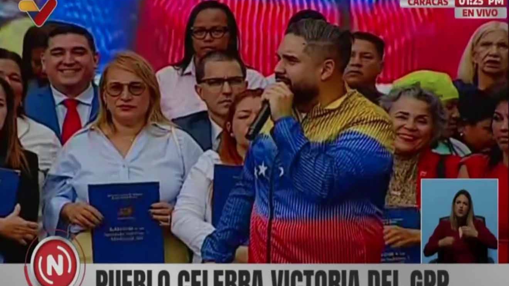 Nicolás Maduro Guerra Nosotros somos la gente que va a seguir resolviendo junto al Pueblo