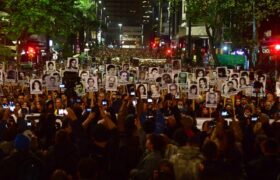 Uruguay conmemoró la 30° Marcha del Silencio por los desaparecidos en la Dictadura