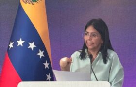 Vicepresidenta Rodríguez: Campos petroleros venezolanos están en plena producción