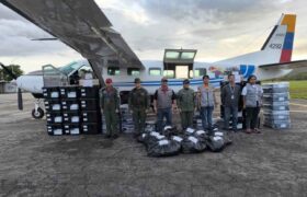 FANB y CNE despliegan material electoral para comicios del 25-M