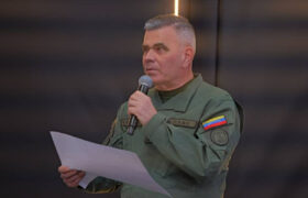 Padrino López reafirma compromiso del Sistema Defensivo Territorial con la paz del país