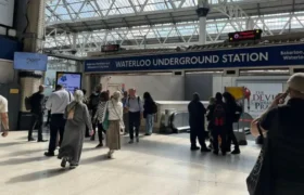 Apagón paraliza parcialmente el metro de Londres