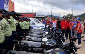 Policía Municipal de Bejuma recibe dotación motos para garantizar patrullaje