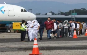 Llegan a Honduras y Colombia primeros migrantes acogidos a programa de retorno de EE.UU.