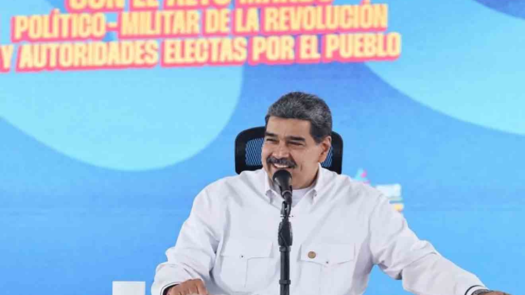 pRESIDENTE mADURO jUVENTUD