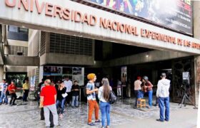 UNEARTE celebró 17 Años con arte y reconocimiento