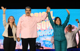 Jefe de Estado encabeza toma de posesión de la gobernadora del estado Nueva Esparta, Marisel de Millán