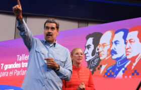 Presidente Maduro ordenó la creación de una Escuela Política Parlamentaria