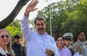 Presidente Maduro: En Venezuela lo que viene es trabajo para tener Patria