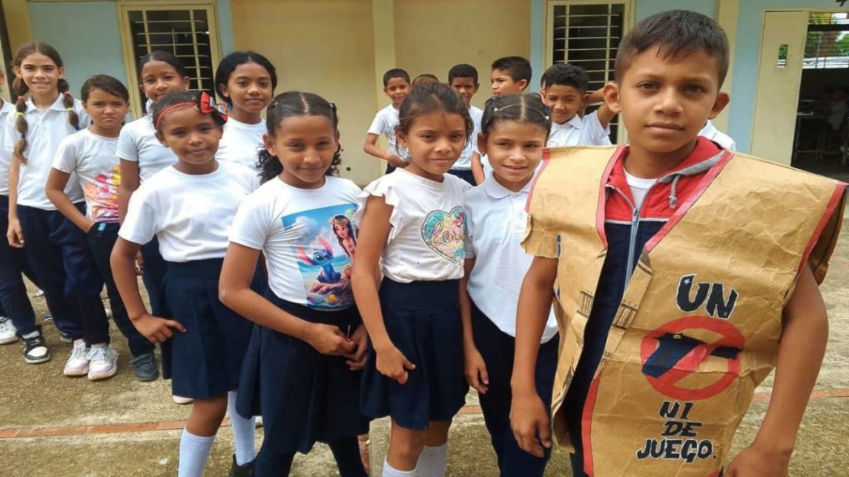 Senades-promueve-la-cultura-de-paz-en-escuelas-de-la-region-Los-Llanos-5-1024x771