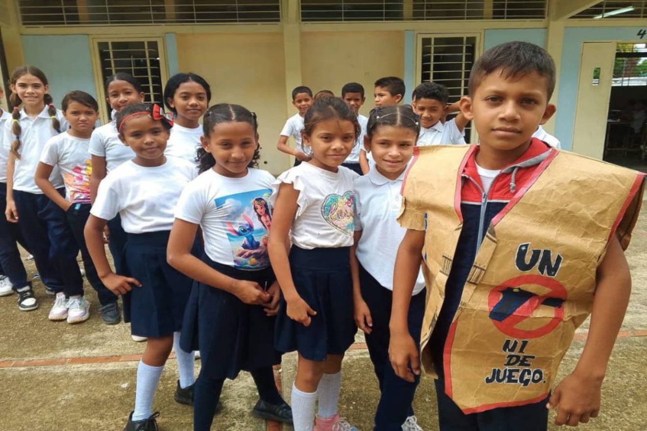 Senades-promueve-la-cultura-de-paz-en-escuelas-de-la-region-Los-Llanos-5-1024x771