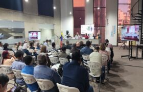 Concluyó en el CELARG en Caracas Seminario «Frantz Fanon: militancia y liberación 1925-2025»