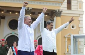 Presidente Maduro acompaña juramentación del gobernador el Zulia, Luis Caldera