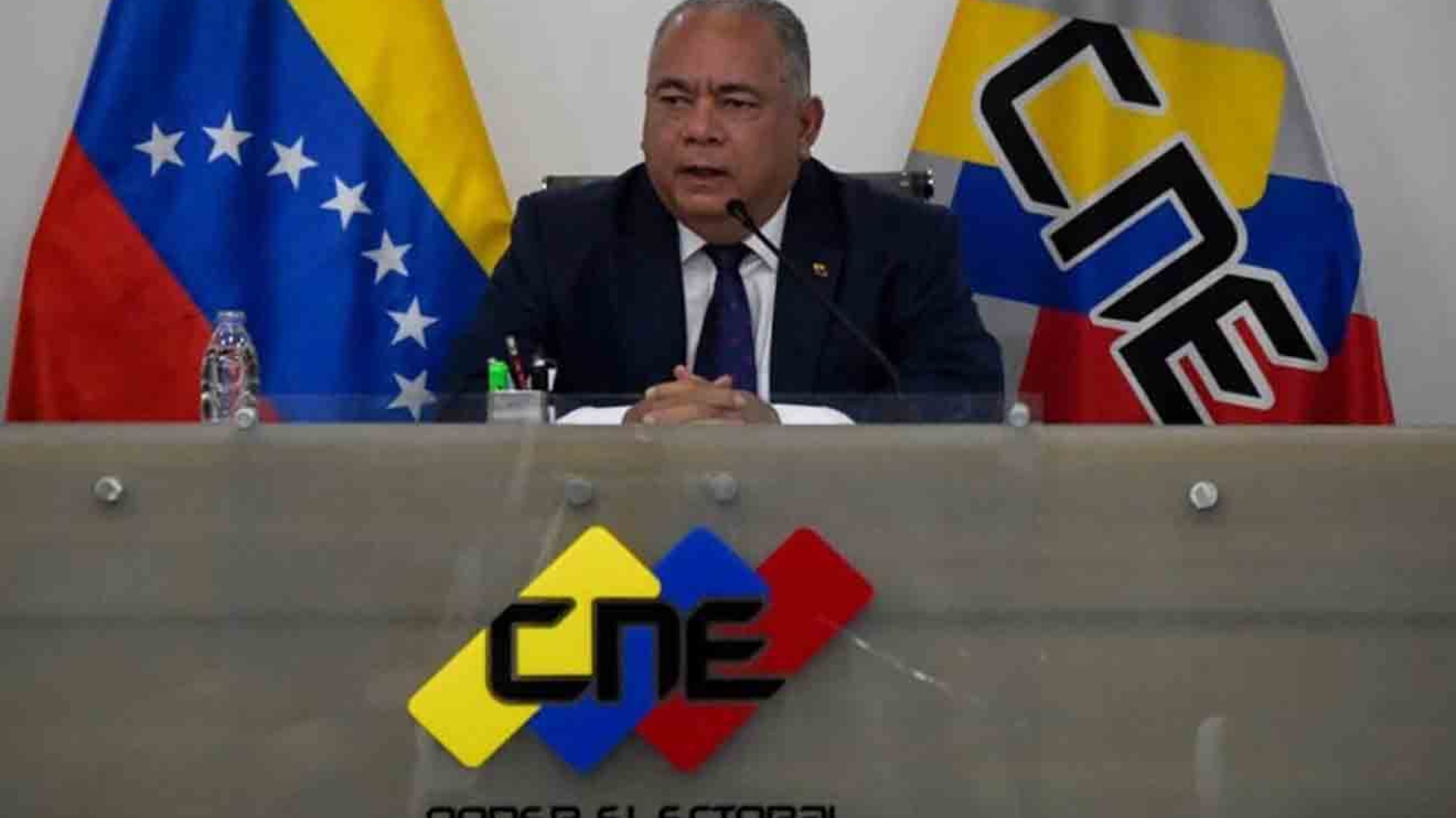presidente-del-consejo-nacional-electoral-elvis-amoroso