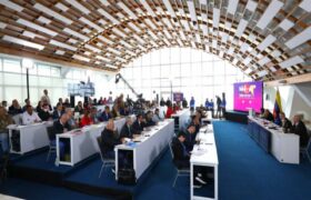 Vicepresidenta Ejecutiva lidera taller de 7T para la Acción Transformadora