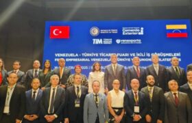 Venezuela inauguró feria en Türkiye