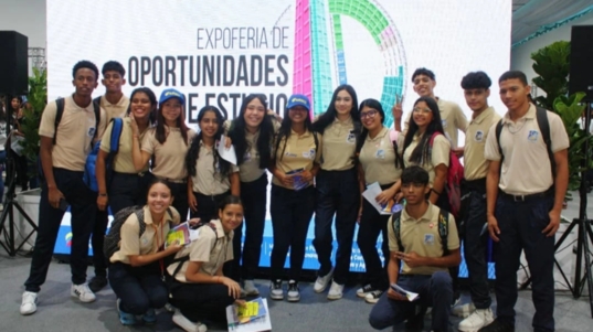 universitarios