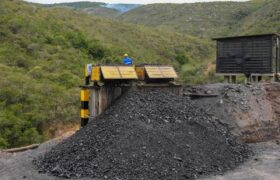 Gobierno nacional concreta estrategias para elevar productividad del carbón en el país