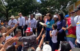 Caracas aprueba ordenanza para fortalecer la economía popular