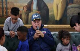 Cabello: El retorno de los niños a la Patria es símbolo de esperanza