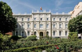 EE.UU. recibe informe de España sobre asesino liberado en canje