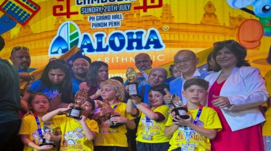 Foto-Ministra-Jimenez Aloha
