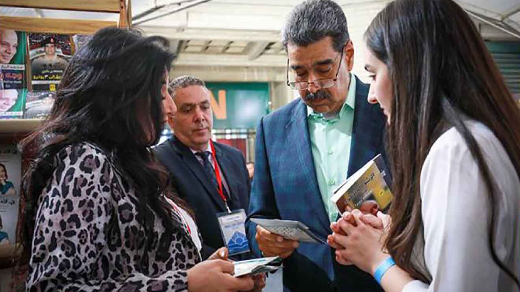 MAduro-Libro