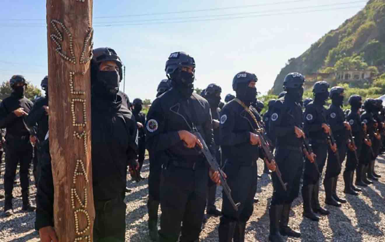Más de 200 hombres y mujeres alcanzan un nuevo logro al graduarse como Operadores Tácticos Especiales