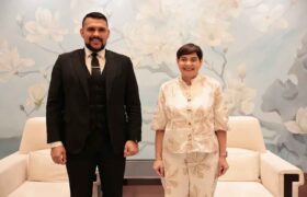 Ministra Jiménez llega a Shanghái para sumarse a la Conferencia Mundial de Inteligencia Artificial