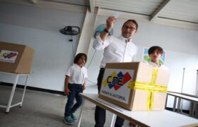 Ministro Freddy Ñáñez: Venezuela ha cerrado un ciclo constitucional por la paz