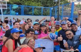Juntos Todo es Posible entrega complejo deportivo en 1ero de Mayo